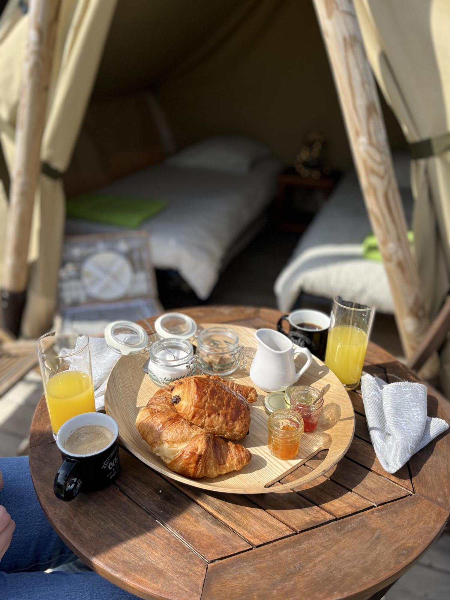 Camping Les Vosges Du Nord Oberbronn Exteriér fotografie