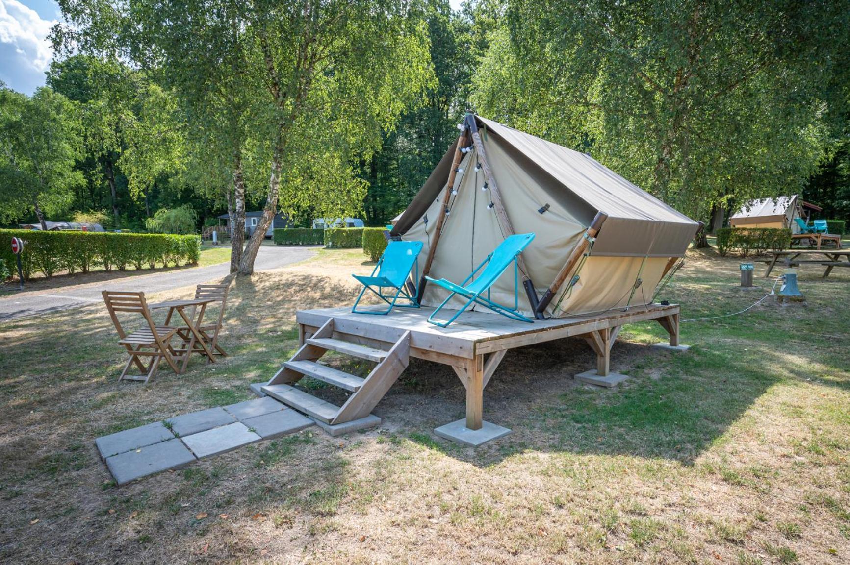 Camping Les Vosges Du Nord Oberbronn Pokoj fotografie